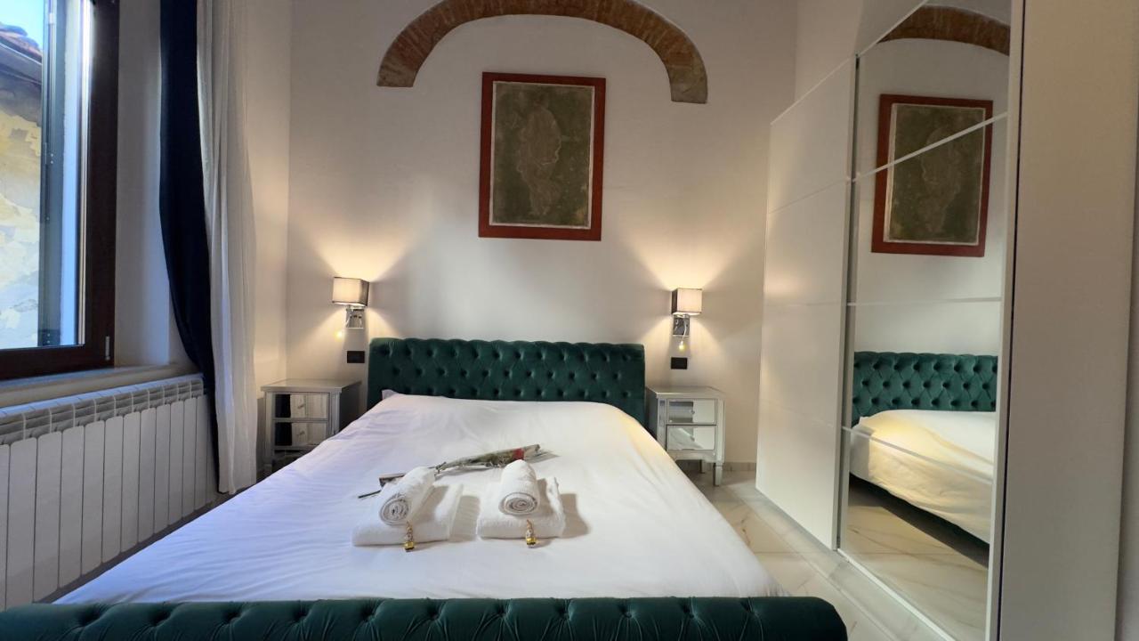 Suite Stylish & Cozy Apartment In The Heart Of Florence Exterior photo