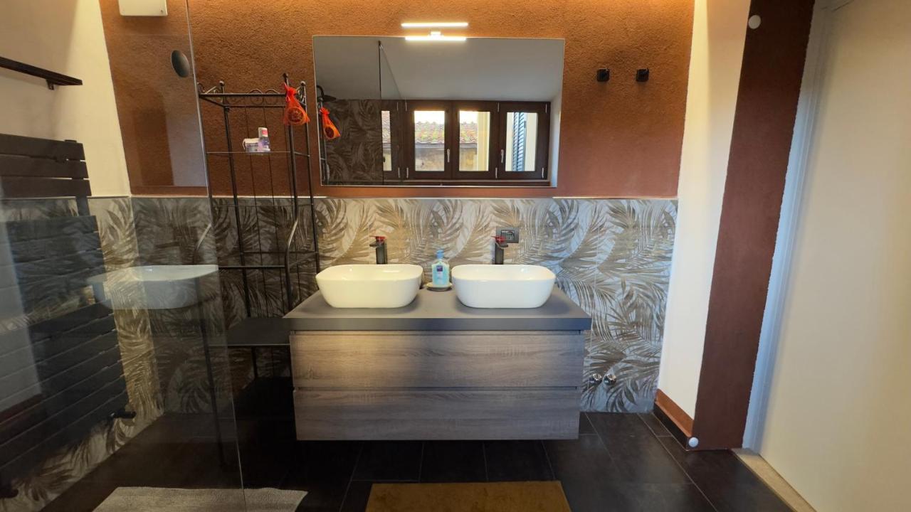 Suite Stylish & Cozy Apartment In The Heart Of Florence Exterior photo
