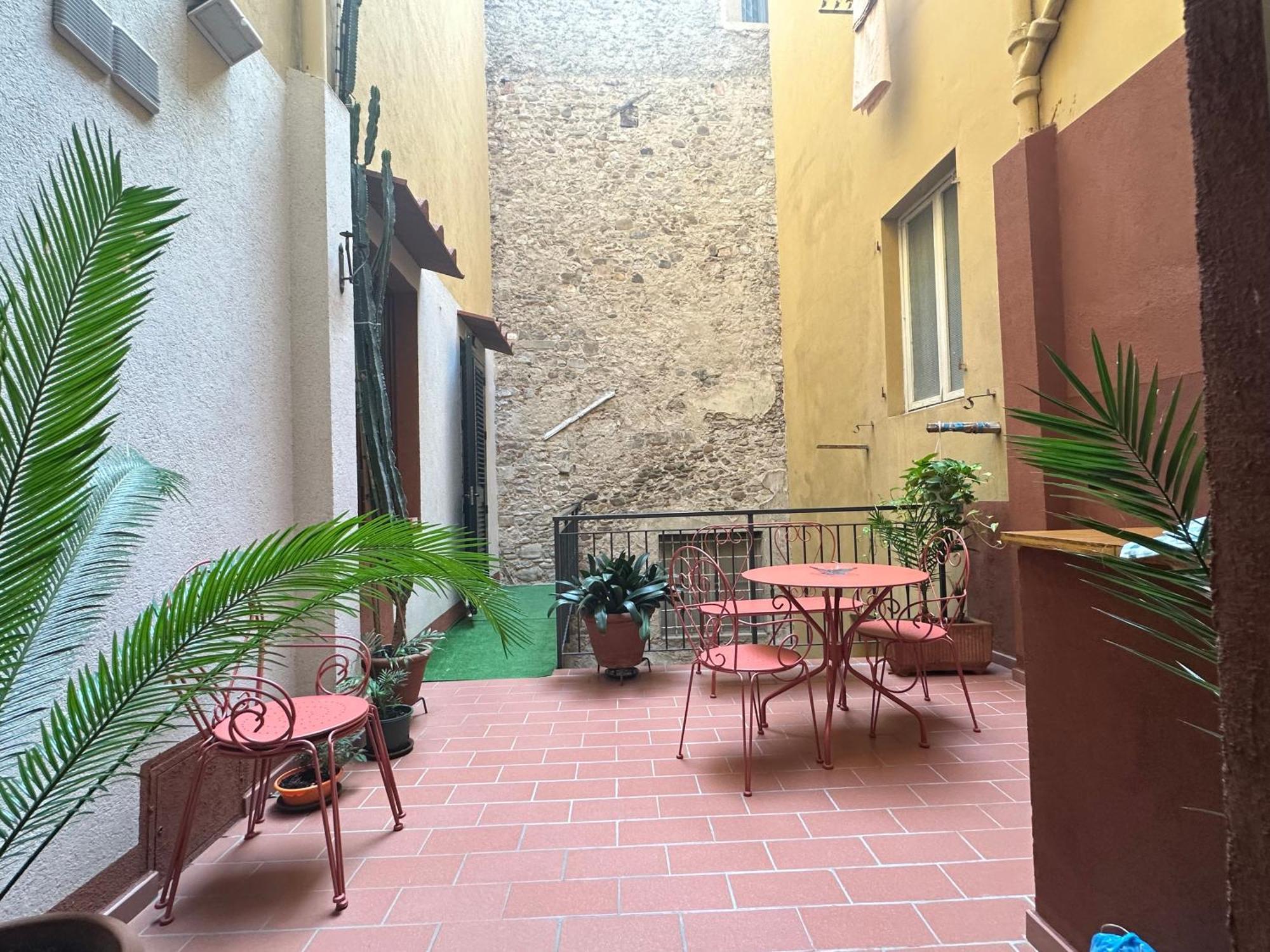 Suite Stylish & Cozy Apartment In The Heart Of Florence Exterior photo