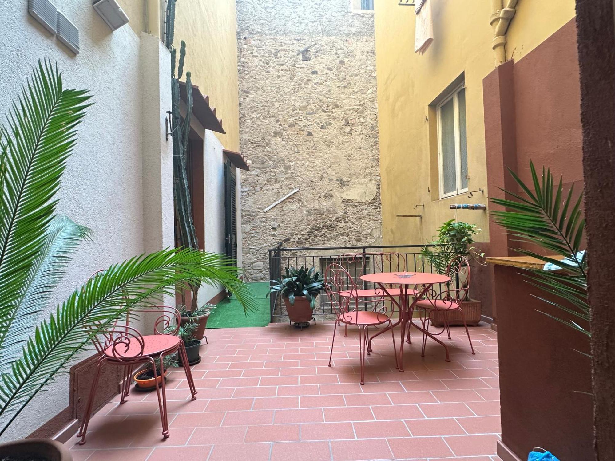 Suite Stylish & Cozy Apartment In The Heart Of Florence Exterior photo